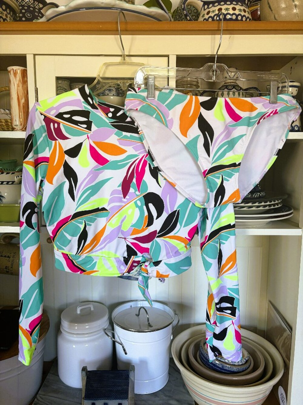 Junior Women's Endless Waves bikini swim top and bottoms set L (11-13)
